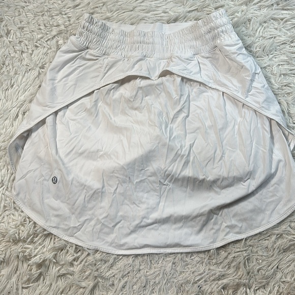 Lululemon Hotty Hot High-Rise Skirt *Long White - Picture 4 of 6